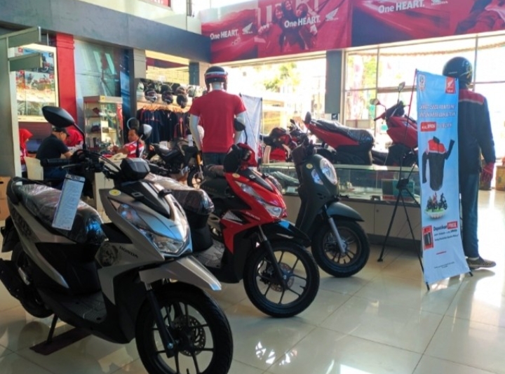 Beli Motor Honda Beat hingga Scoopy dengan DP Ringan dan Angsuran Murah