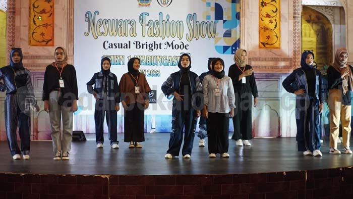 SMK Neswara Pamerkan 72 Produk Baju Cantik