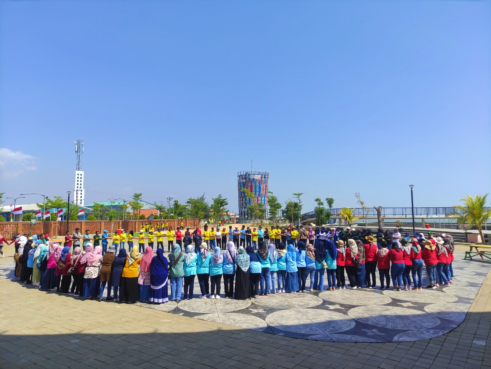 Libur Akhir Tahun Dongkrak Kunjungan TWL Pantai Pasir Kencana Pekalongan