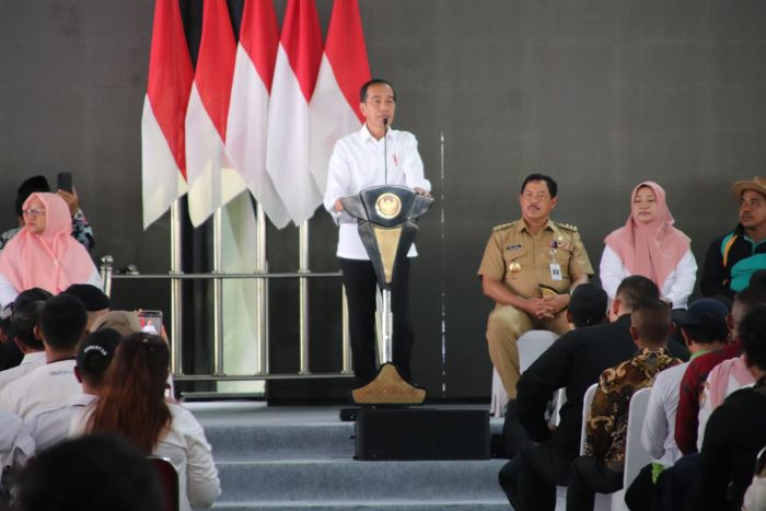 Jokowi akan Tambah Subsidi Pupuk, Petani Boleh Beli Pupuk Pakai KTP