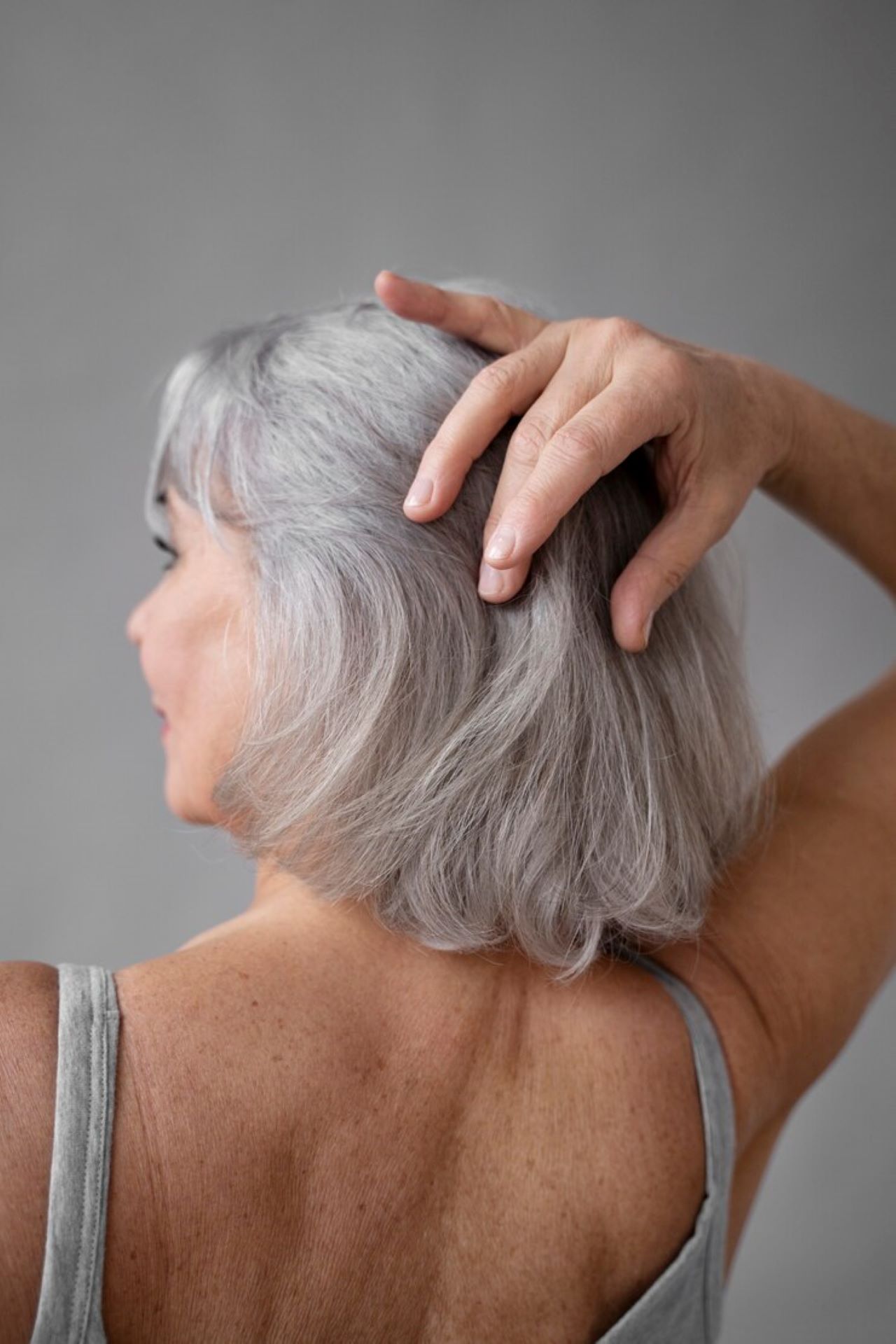 Cara Baru Menghilangkan Uban Agar Hitam Permanen dan Sehat Kembali, Pakai Bahan Alami