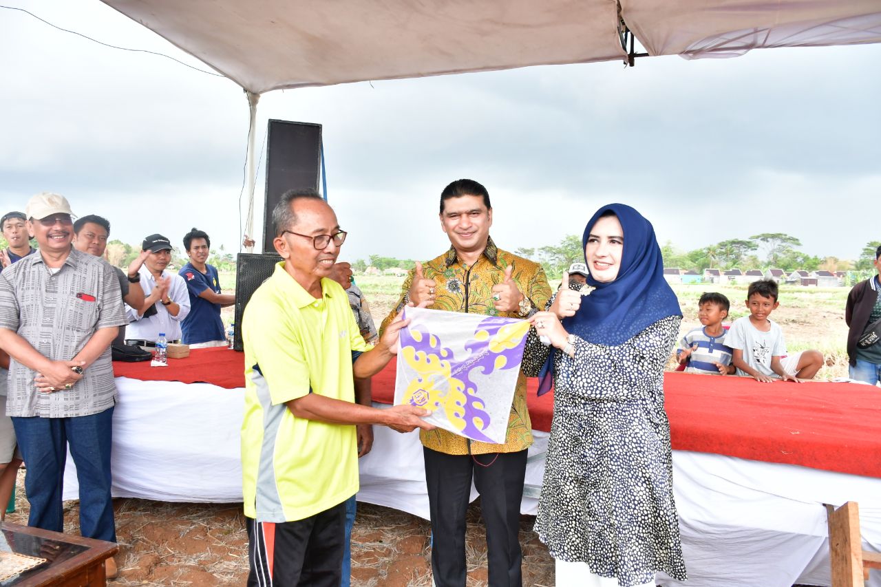 Bupati Pekalongan Fadia Arafiq Bangga Atas Suksesnya Kejurnas Turnamen Layang-layang Desa Paweden 