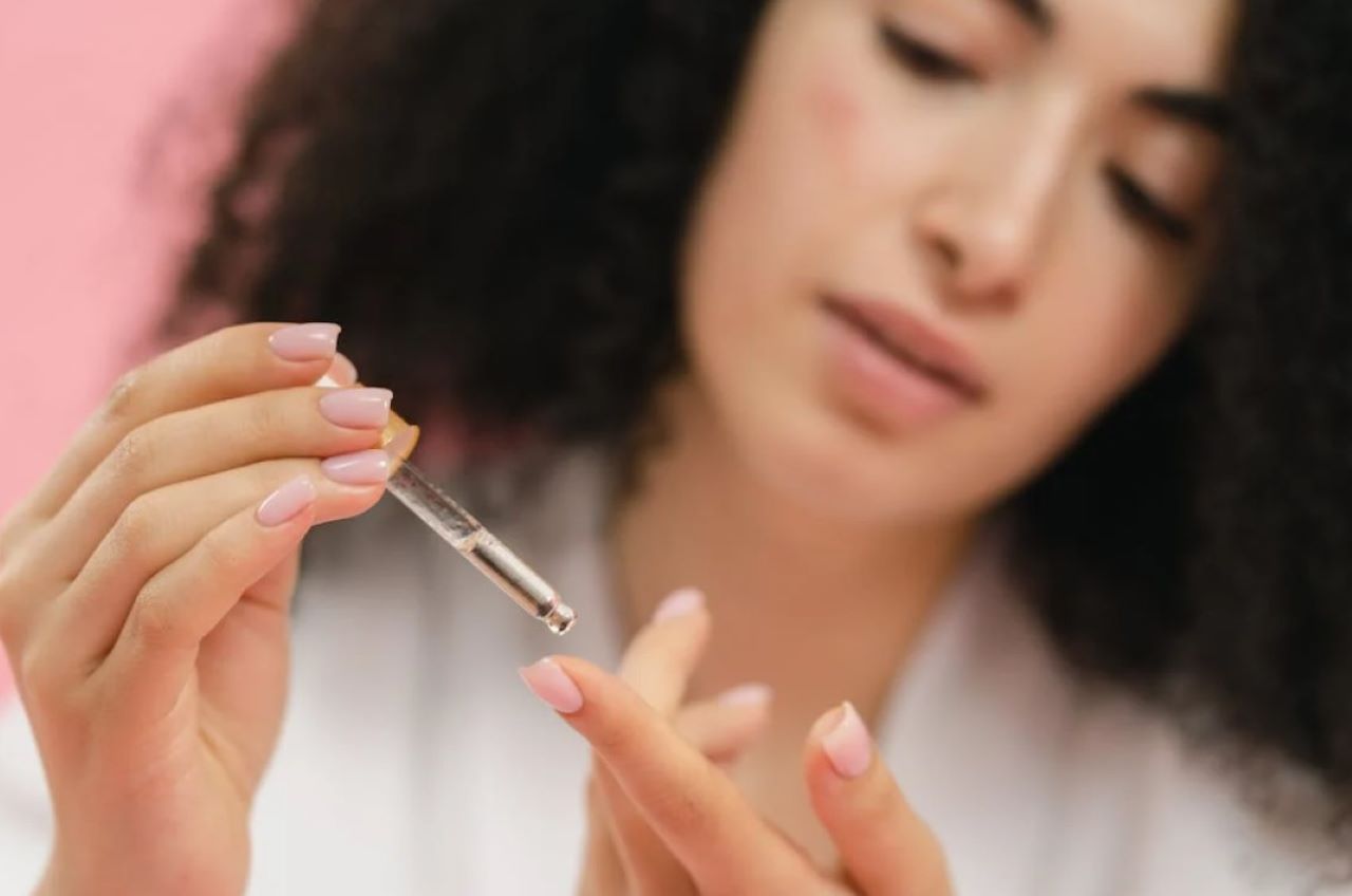 4 Serum Lokal yang Bikin Wajah Glowing, Hempas Flek Hitam dan Kusam