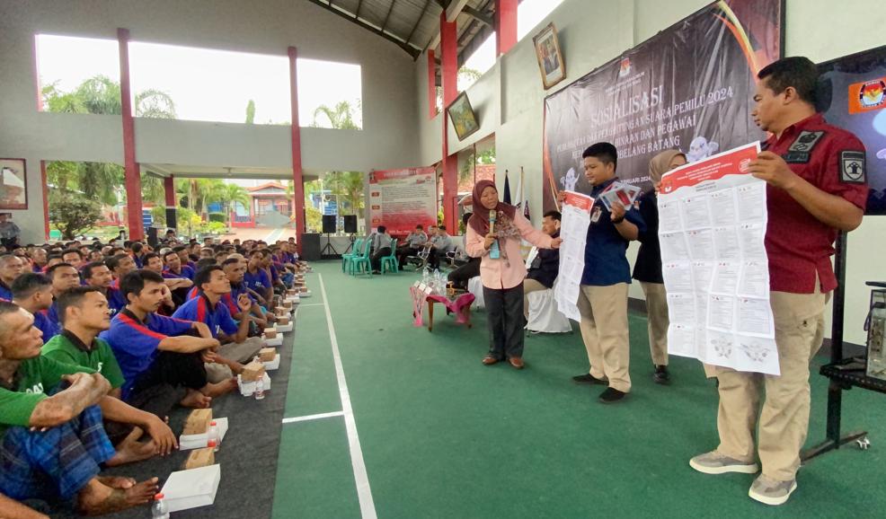 Sambangi Lapas Batang, KPU Batang Berikan Sosialisasi Kepemiluan untuk Ratusan Warga Binaan Pemasyarakatan 