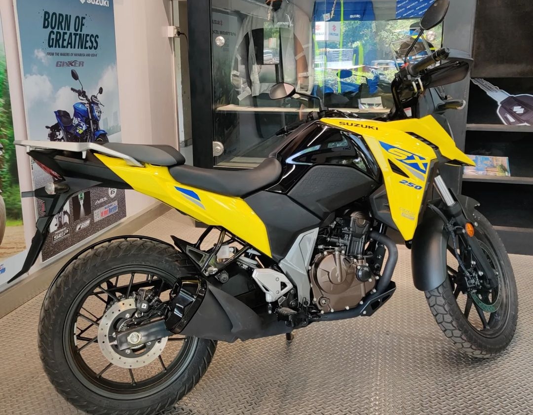 Suzuki V-Strom 250 2024 Siap Membawamu Berpetualang dengan Banyak Kelebihan yang Dimiliki!