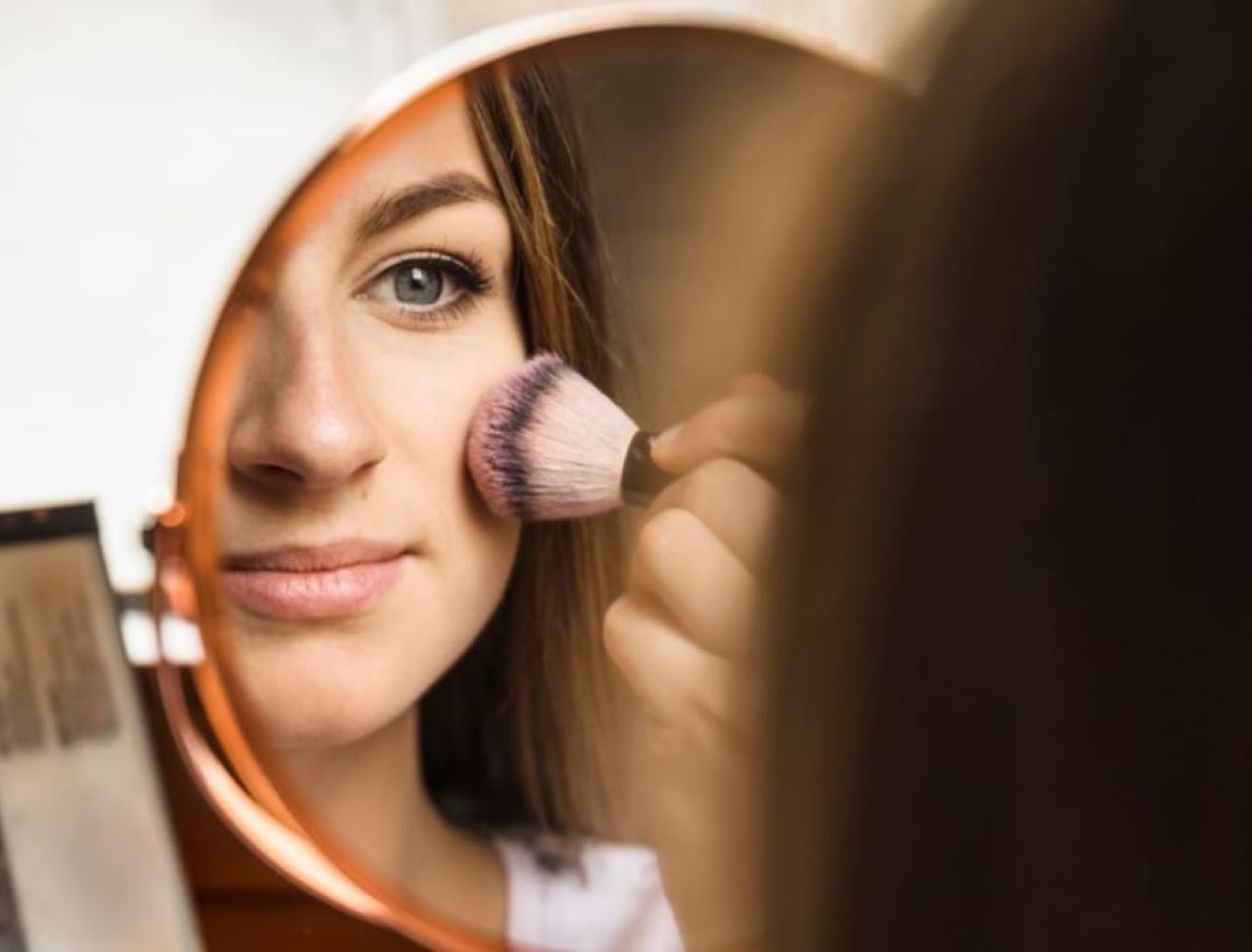 Diy Blush On Sendiri di Rumah, Pipi jadi Merah Merona Cuma Pakai Bahan Alami Ini