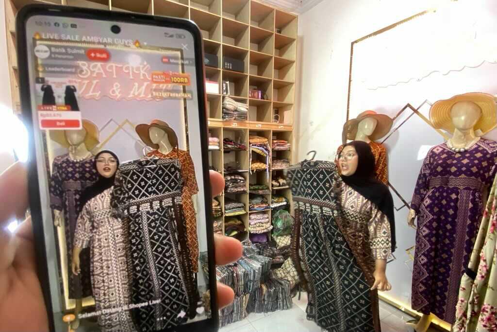 Bangkit dari Kebakaran, Batik Sul&Mit Pekalongan Sukses Jualan Daster Seribu Motif Lewat Shopee