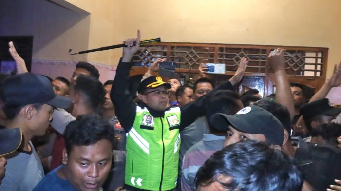 Oknum Guru Ngaji Diduga Cabuli Anak, Aksi Digerebek Warga di Kantor TPQ