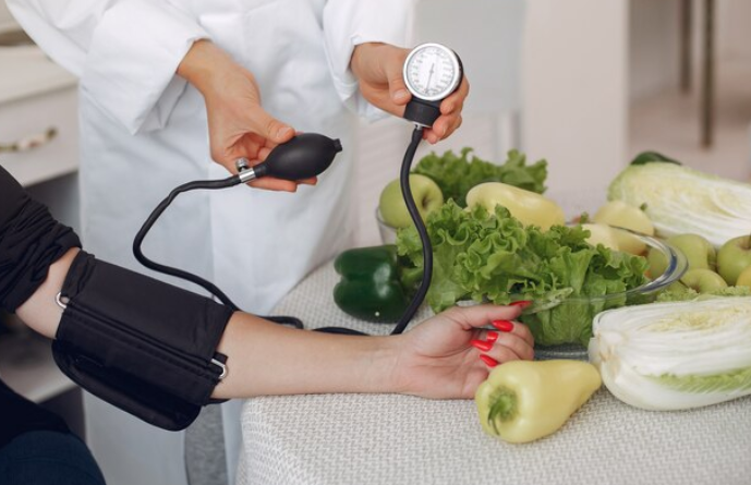 Mengenal tentang Diet DASH, Benarkah Diet yang Satu ini Dapat Mencegah Tekanan Darah Tinggi?
