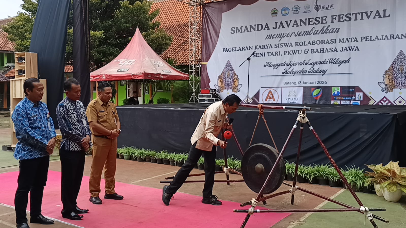 Hadapi Era AI, Wakil Bupati Batang Harap Smanda Javanese Festival Jadi Ruang Pembentukan Karakter Pelajar