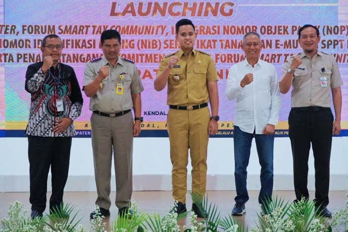 Bapenda Launching Biiling Center dan Smart Tax Community