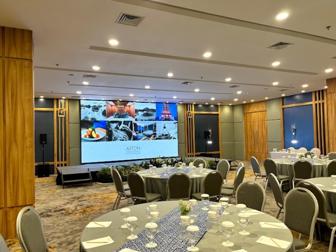 Aston Pekalongan Syariah Hadirkan Videotron Modern, Tingkatkan Pengalaman dan Kenyamanan Tamu