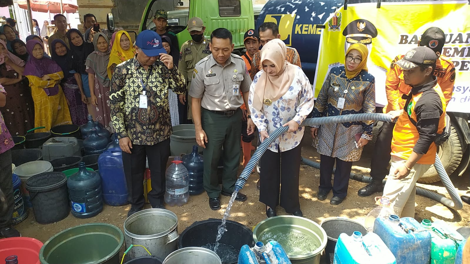 Bupati Fadia Arafiq Optimis Pembangunan Tower Air Tuntaskan Masalah Kekeringan di Desa Kaligawe Karangdadap