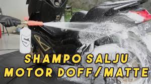 Stop Pakai Sabun Colek! 4 Rekomendasi Shampo Motor Doff yang Tidak Merusak Cat, Dijamin Bersih dan Kinclong