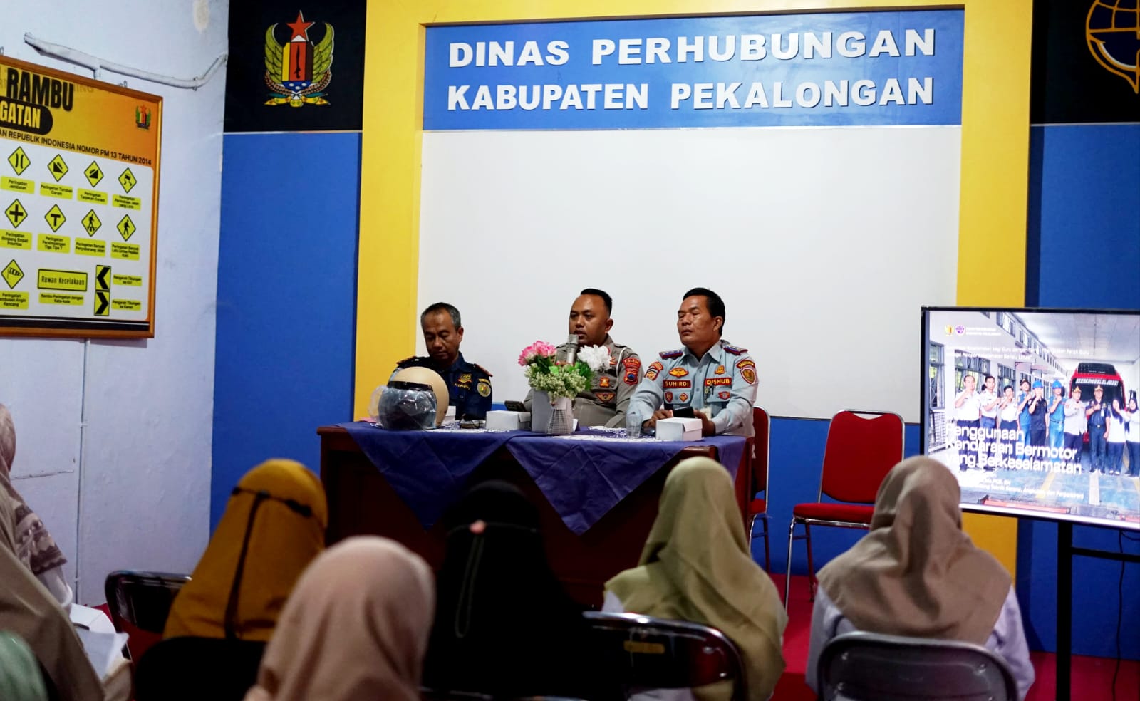 Dishub Kabupaten Pekalongan Perkuat Kapasitas Petugas Pengatur Lalu Lintas Lingkungan Sekolah