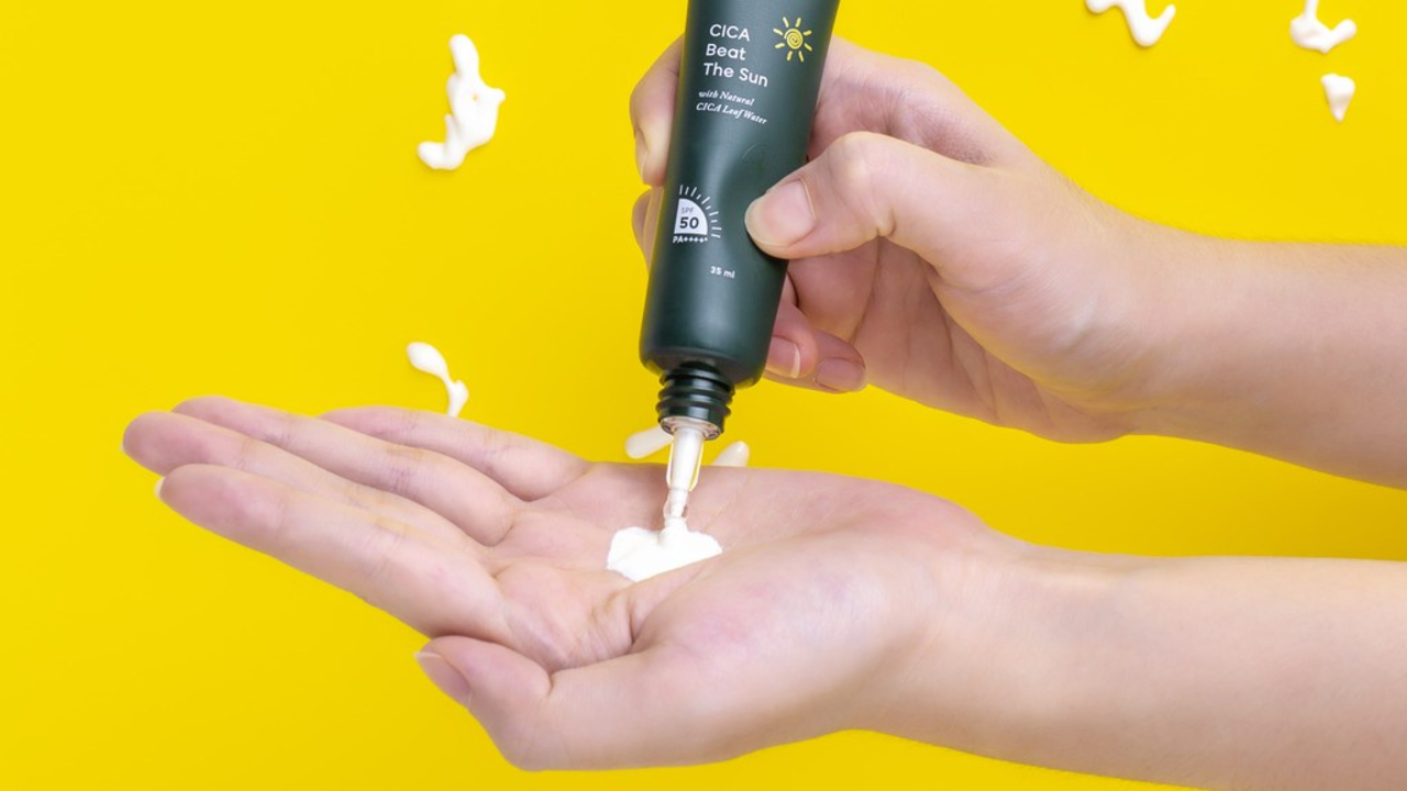 5 Sunscreen yang Tidak Bikin Kusam dan Bruntusan, Wajah Cerah Seharian