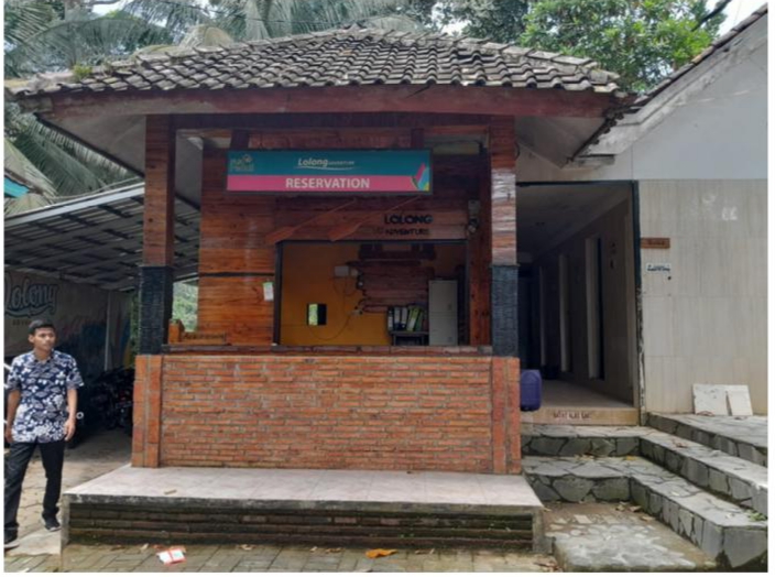 Pendampingan & Penyuluhan Penggunaan system Smart Village untuk Digitalisasi Layanan Wisata Lolong Adventure