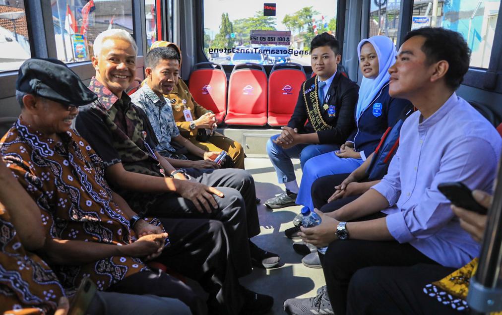 Trans Jateng Wonogiri-Sukoharjo-Solo Diresmikan Ganjar, Angkutan Ramah Difabel