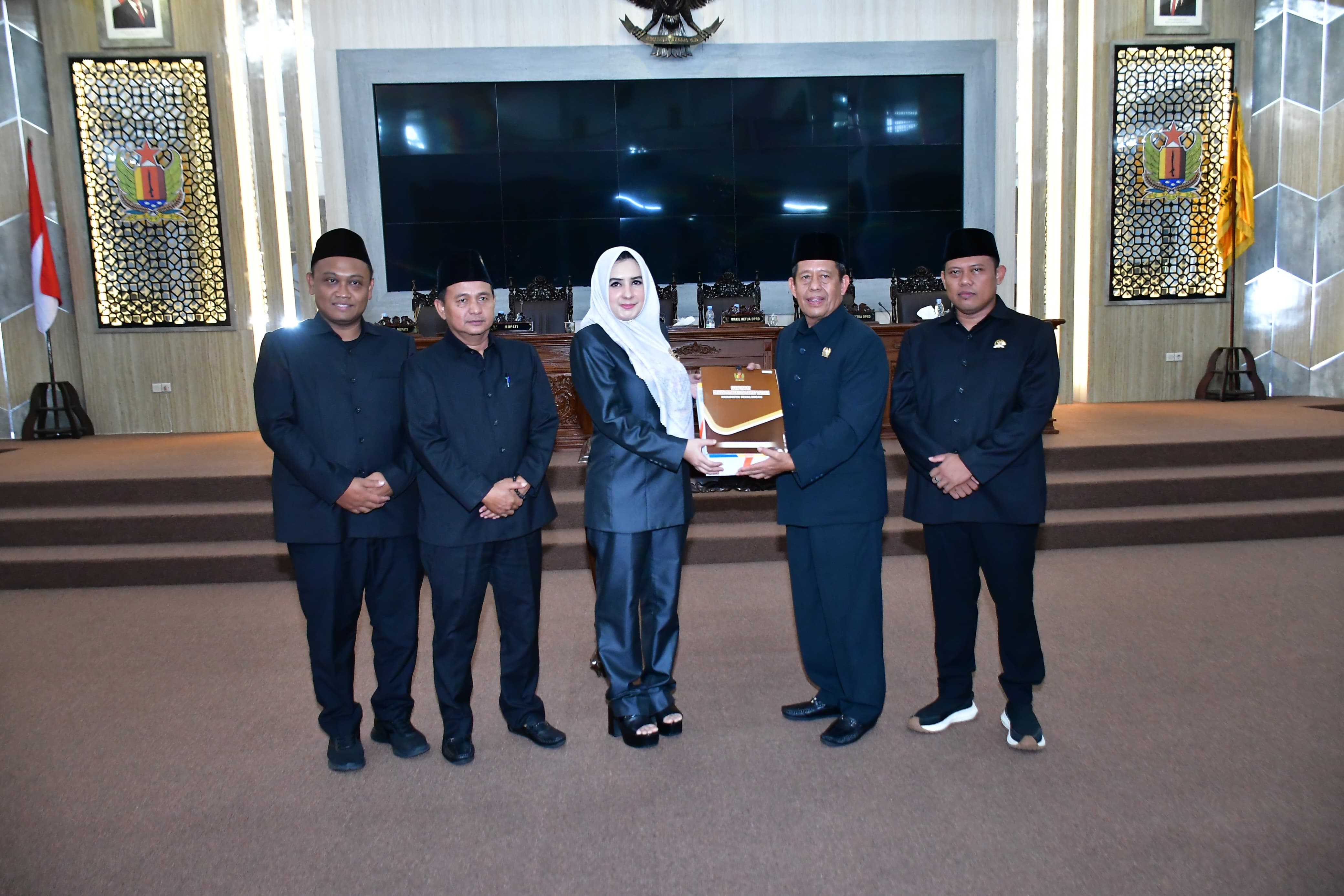 Pemkab dan DPRD Kabupaten Pekalongan Setujui Propemperda serta Raperda APBD 2026 dalam Rapat Paripurna