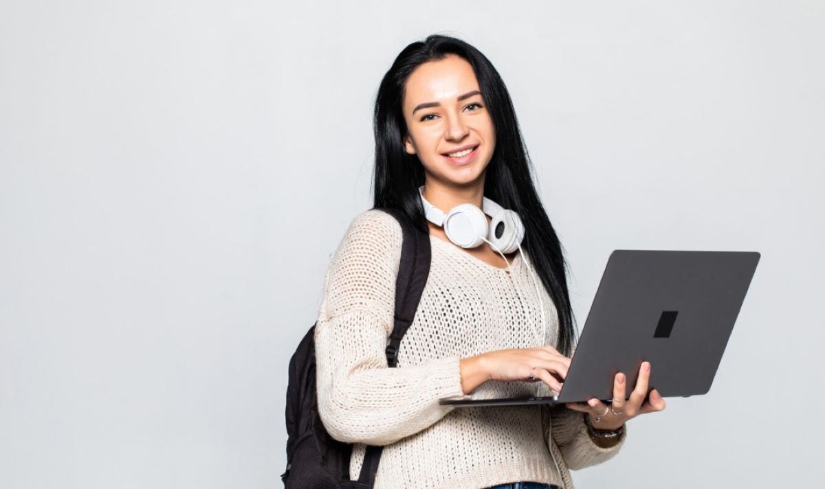 Kamu Mahasiswa dan Butuh Uang Pinjaman? Inilah Produk Pegadaian yang Cocok untuk Mahasiswa