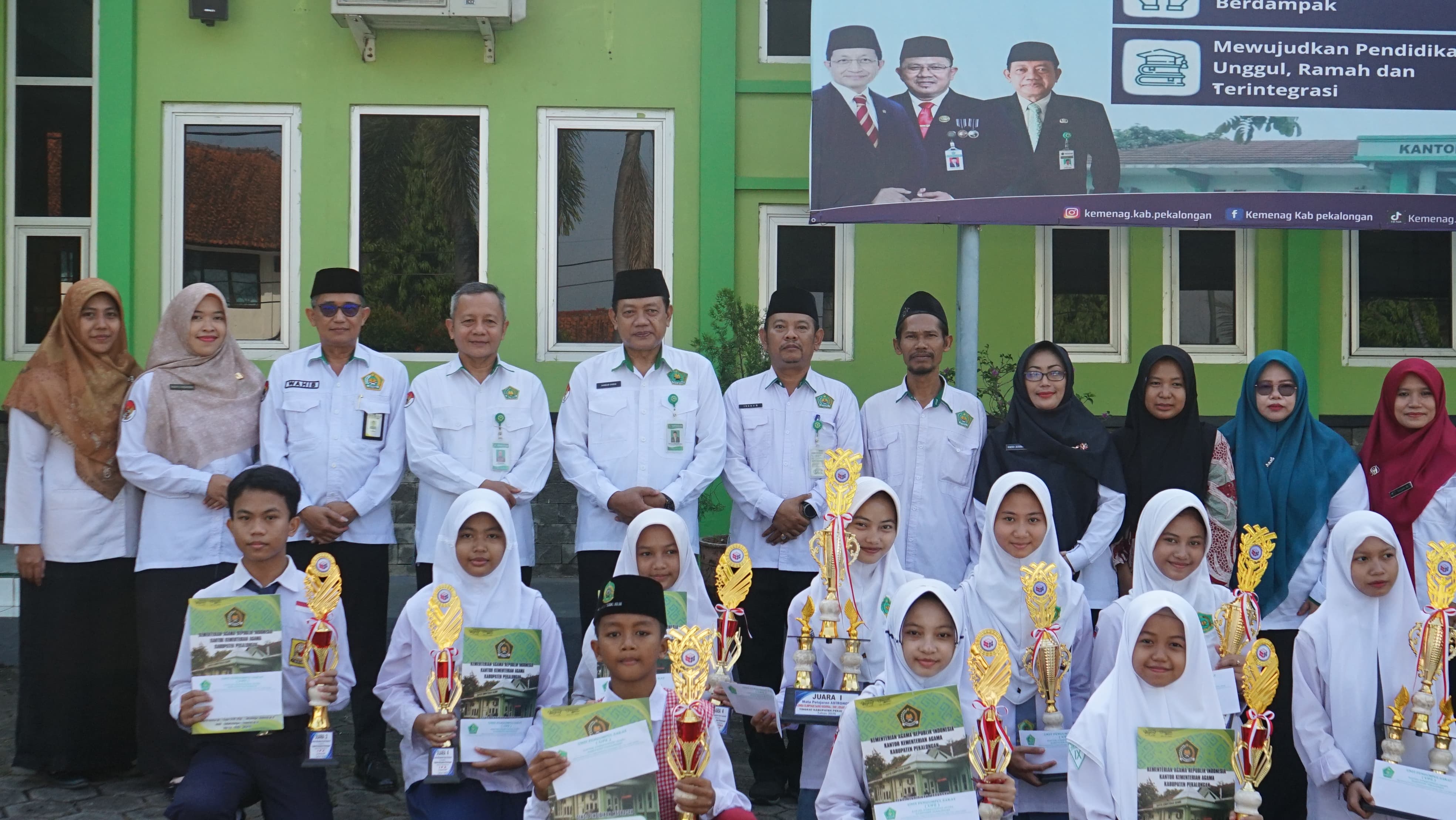 10 Siswa Madrasah di Kabupaten Pekalongan Raih Prestasi di OSN 2025, Kemenag Beri Apresiasi