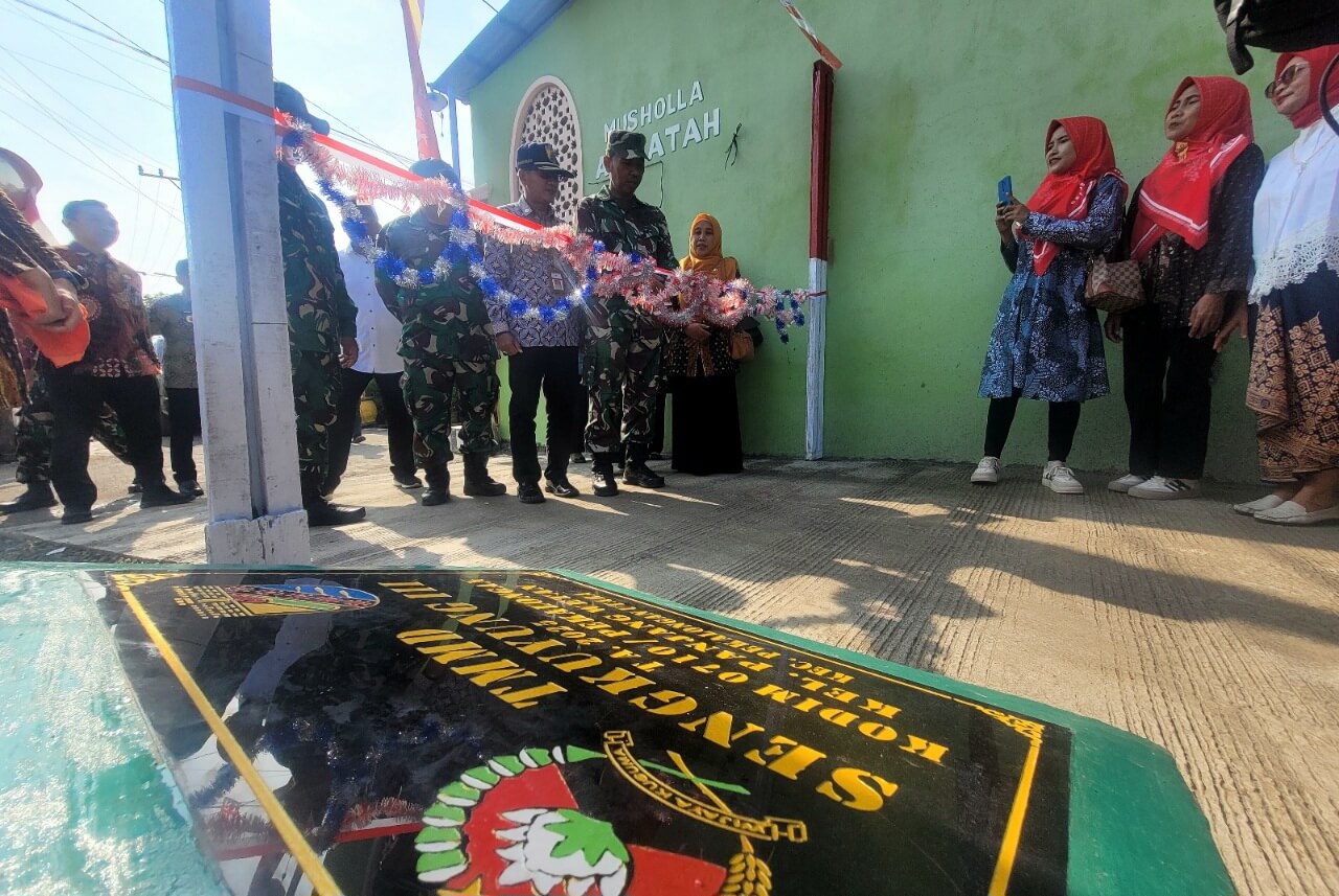 TMMD Sengkuyung Tahap III Kota Pekalongan Ditutup, Warga Panjang Wetan Nikmati Jalan Baru dan Bedah Rumah