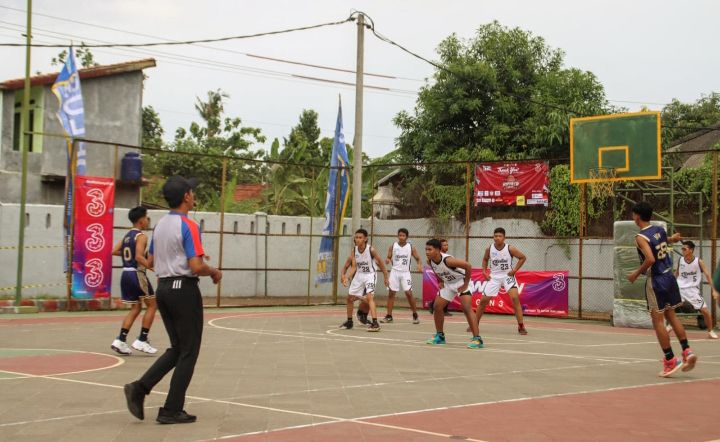 Peringati Dies Natalis ke-27, SMAN 4 Pekalongan Gelar Kompetisi Bola Basket   