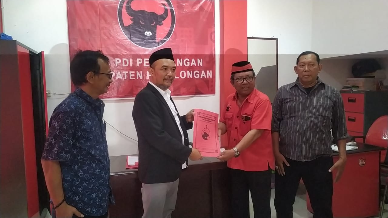 Pengusaha Jalan Tol H. M. Amin Daftar Bakal Calon Bupati Pekalongan Lewat PDI P dan PKB