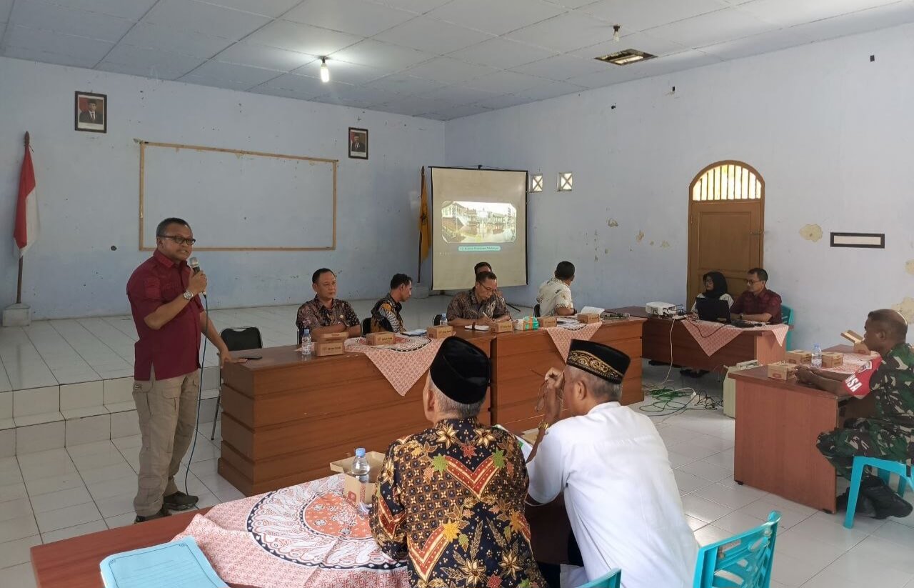 Kalapas Sosialisasikan Urgensi dan Manfaat Relokasi Lapas Pekalongan di Desa Larikan