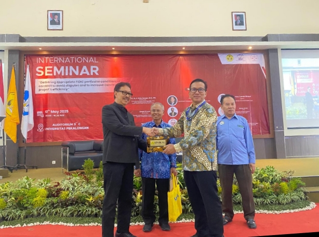 Unikal Perkuat Peran Hukum Konstruksi Lewat Seminar Internasional FIDIC