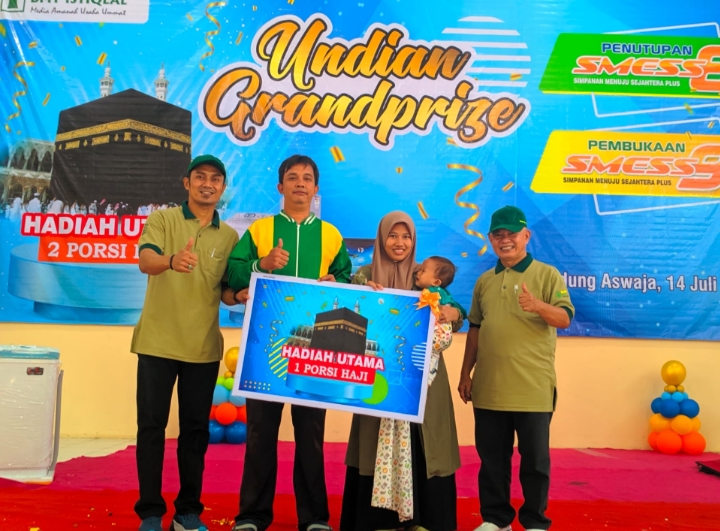 Hadiah Utama 2 Porsi Haji, Undian Grandprize Simpanan SMESS 8 KSPPS BMT Istiqlal Pekalongan Digelar