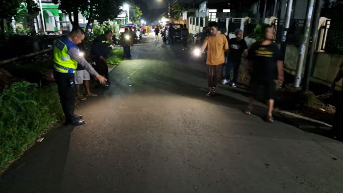 Pelaku Tabrak Lari di Rowocacing Pekalongan Dikejar Massa, Polisi Jatuh Bangun Melindunginya dari Amukan Warga