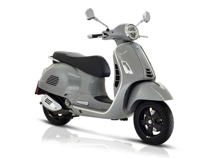 Vespa GTS 150 2024 Hadir Sebagai Vespa Matic dengan Body Bongsor, Nyaman Dikendarai Harian!