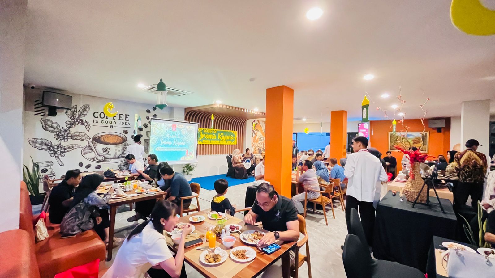 Masih di Irama Kiyana Tak Sekadar Iftar, Ada Program Sedekah dan Door Prize Sepeda Listrik