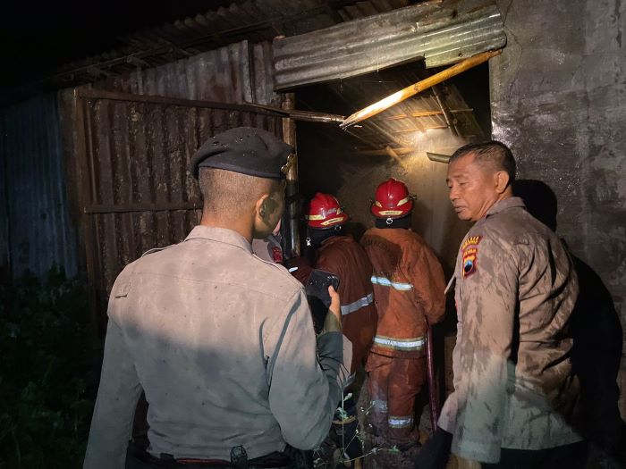 Rice Mill di Desa Gandarum Pekalongan Terbakar, Mesin Penggilingan hingga 7 Ton Gabah Terbakar