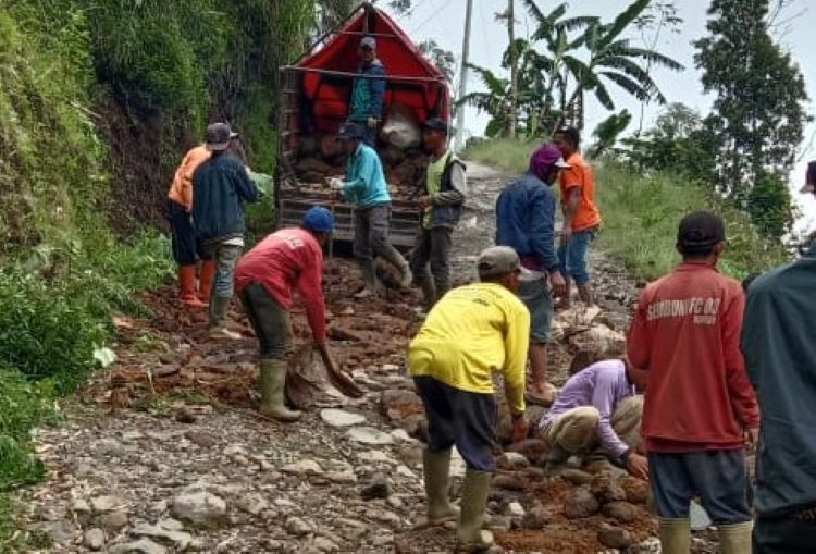 Bakal Kian Halus, Jalan Simego - Kubang Dibangun Tahun Ini dengan Anggaran Rp 1 M