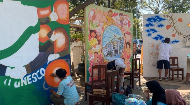 Lomba Kreasi Mural Batik, Semarakkan Hari Batik Nasional di Museum Batik Pekalongan