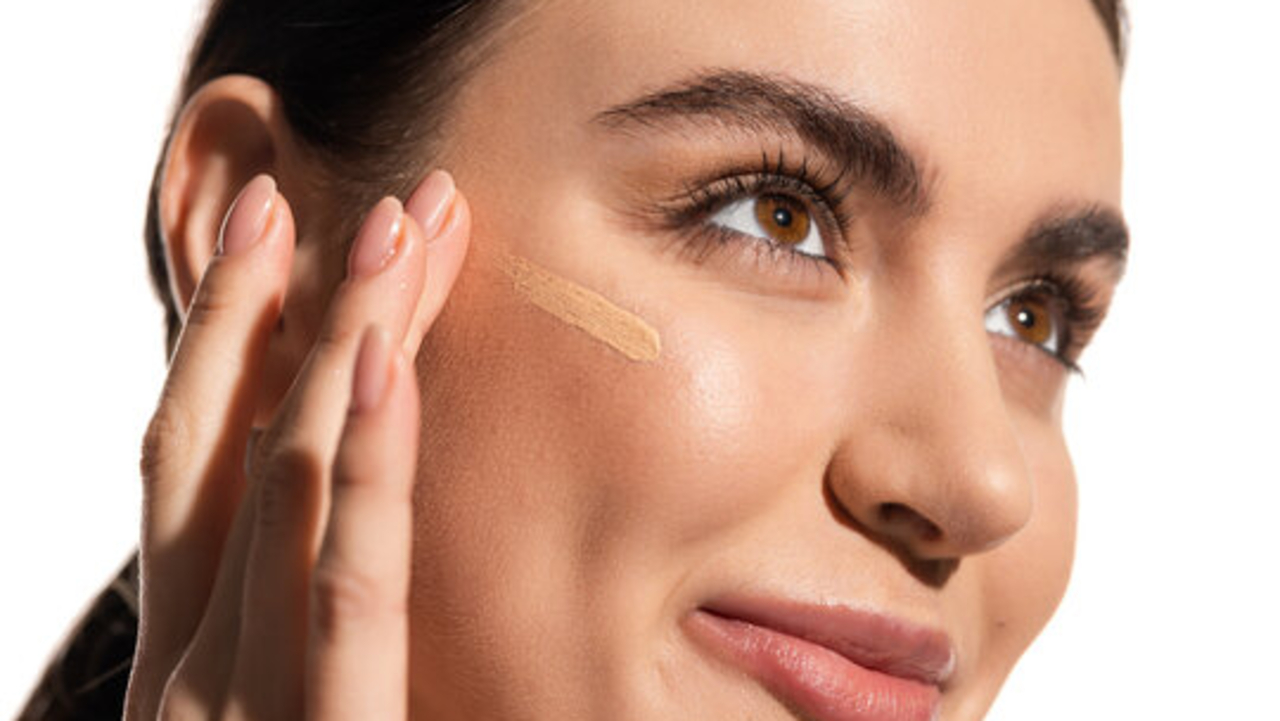 4 Tinted Sunscreen Murah Tapi Bagus yang Bikin Wajah Glowing