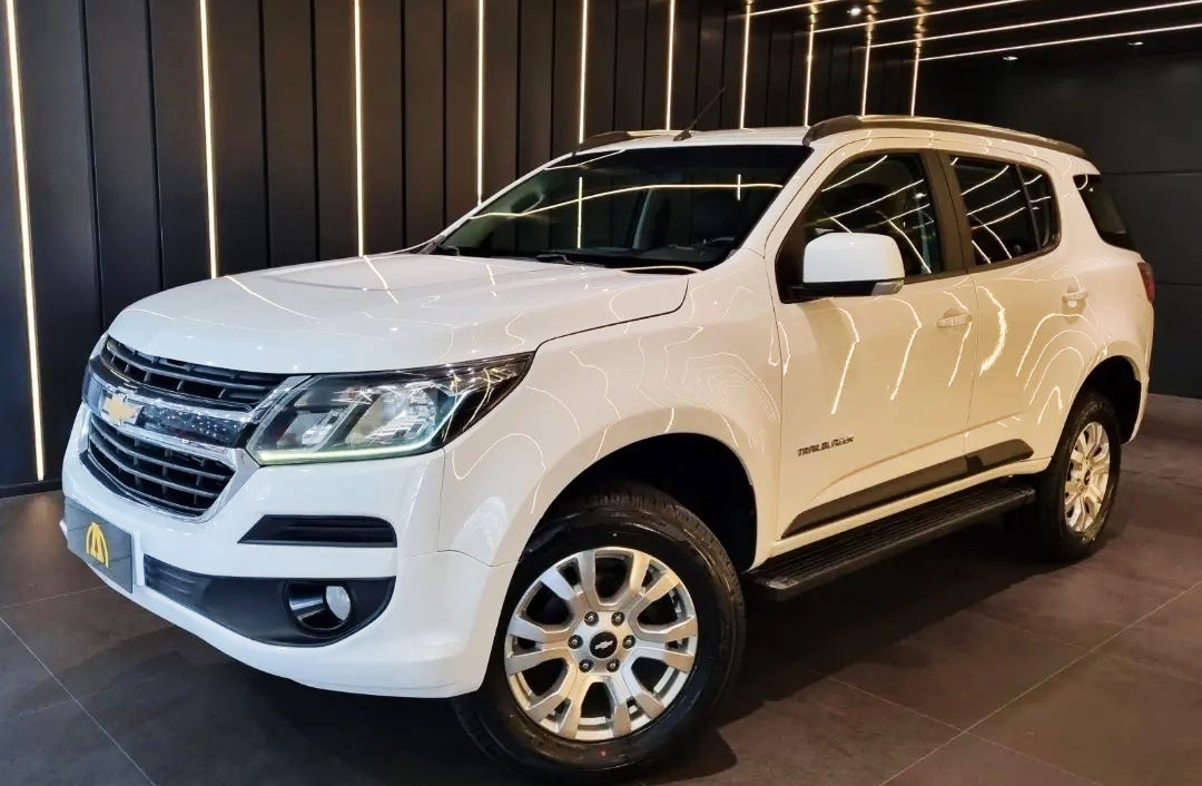 Pantas Mobil Chevrolet Trailblazer Diesel Lebih Bertenaga dan Lebih Murah dari Pajero Sport, Ini Alasannya!