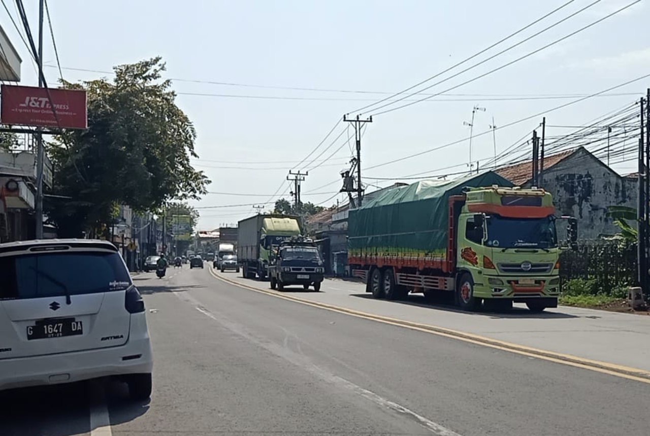 Kesal hingga Trauma Makin Banyak Kasus Kecelakaan di Pantura, Warga Batang Minta Pembatasan Truk Sumbu Tiga