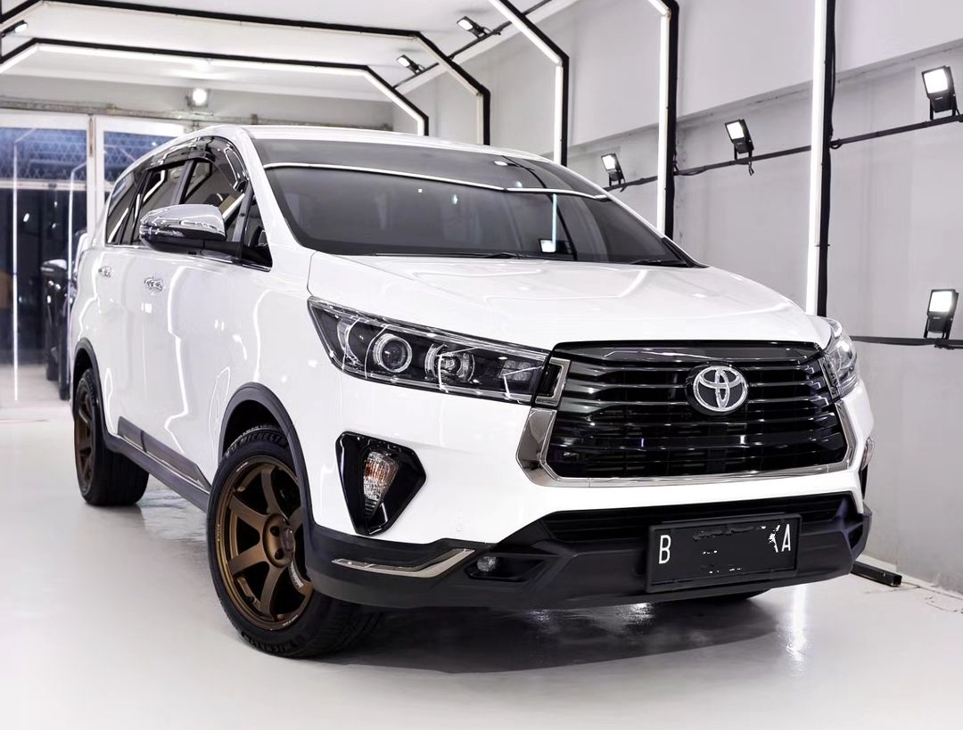Padahal Sudah Ada Zenix, Namun Peminat Toyota Innova Venturer Diesel Matic Semakin Bertambah, Ini Penyebabnya!