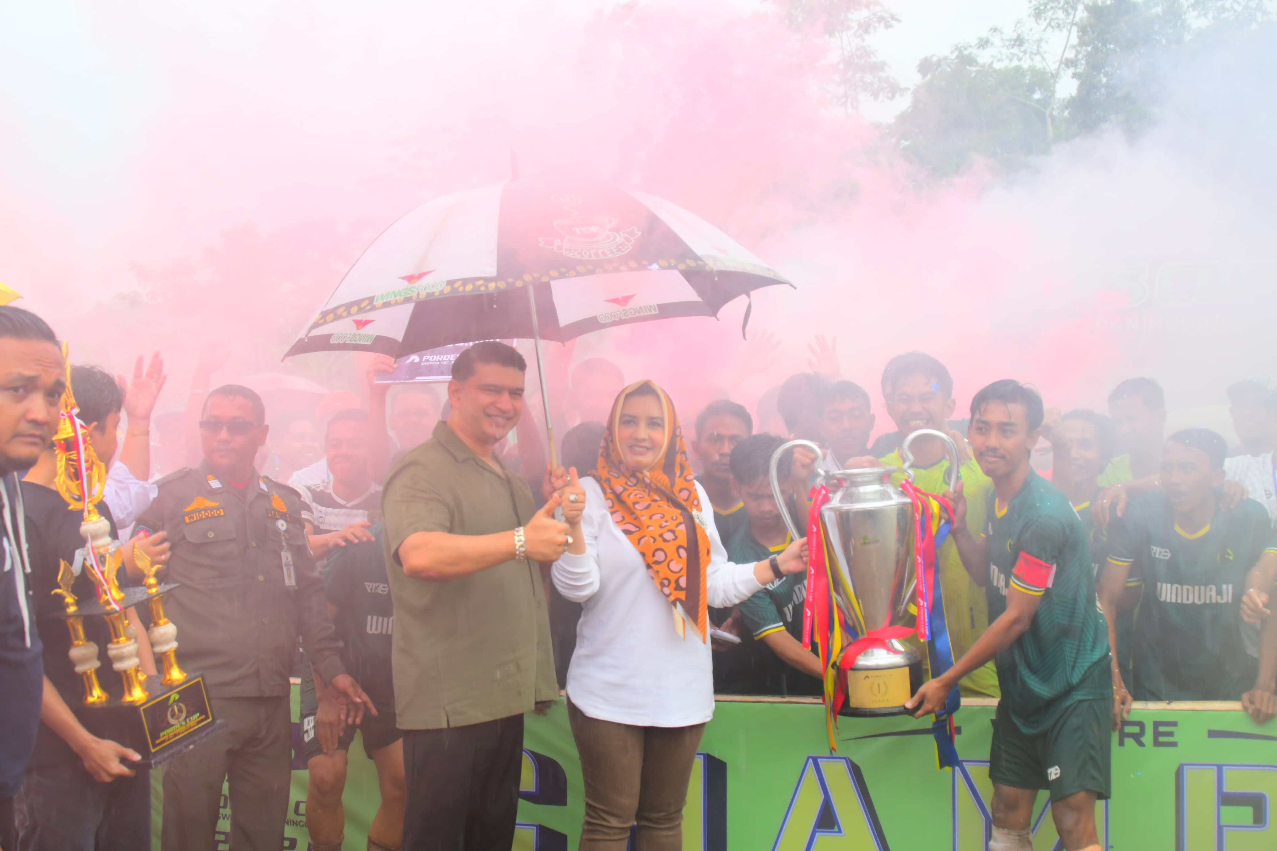 Bupati Pekalongan Fadia Arafiq Apresiasi Kesuksesan Pordes Deswita Cup Kecamatan Paninggaran 2024