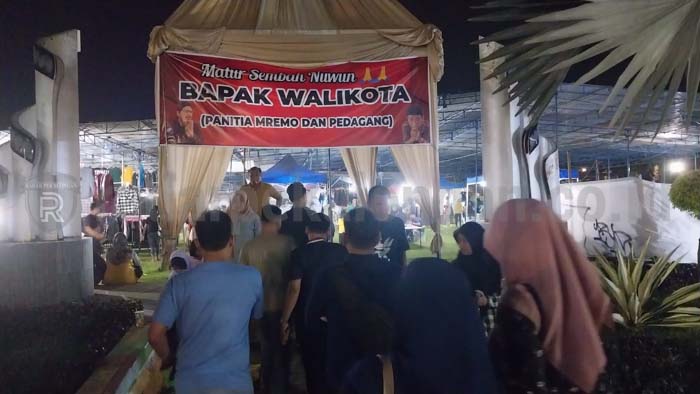 Pedagang Kuliner dan Fashion Kembali ke Alun-Alun