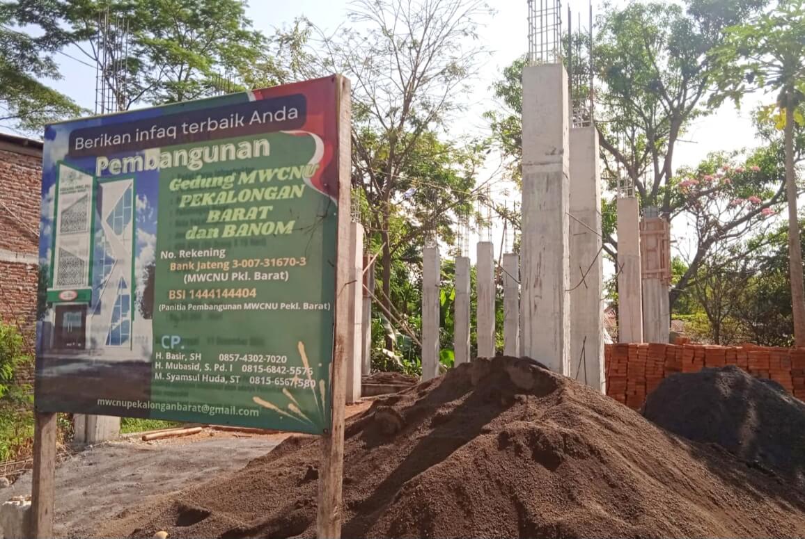 Bangun Gedung Kantor, MWCNU Pekalongan Barat Galang Donasi Bata Merah