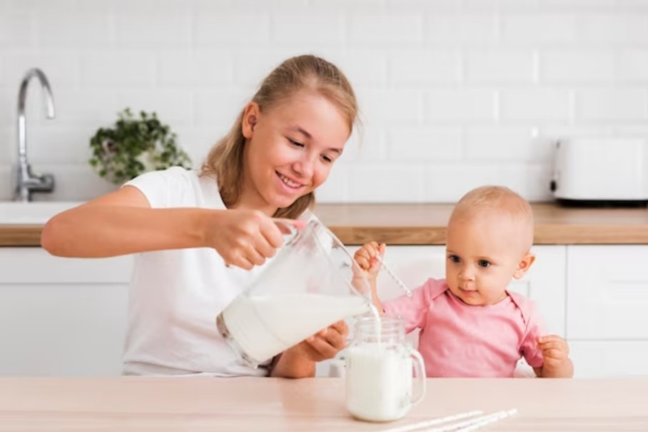 8 Rekomendasi Susu Bubuk untuk si Kecil agar Tumbuh Sehat dan Kuat