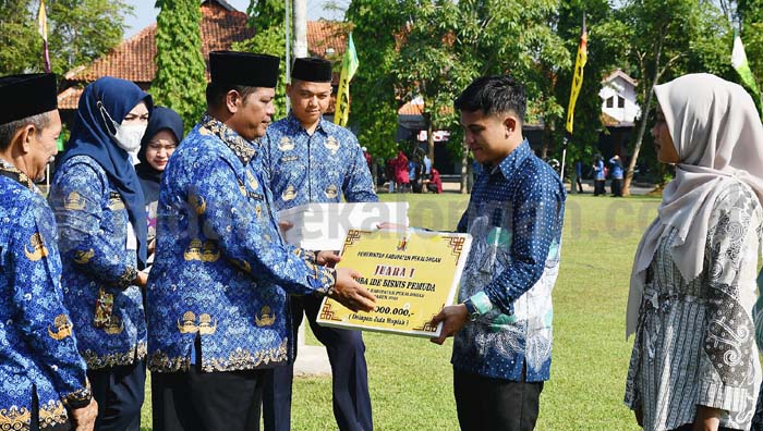 Pemuda Asal Petungkriyono Raih Juara 1 Lomba Ide Bisnis 