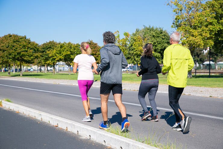 Jalan Kaki atau Lari, Mana yang Lebih Efektif Turunkan Berat Badan dan Cocok untuk Diet?