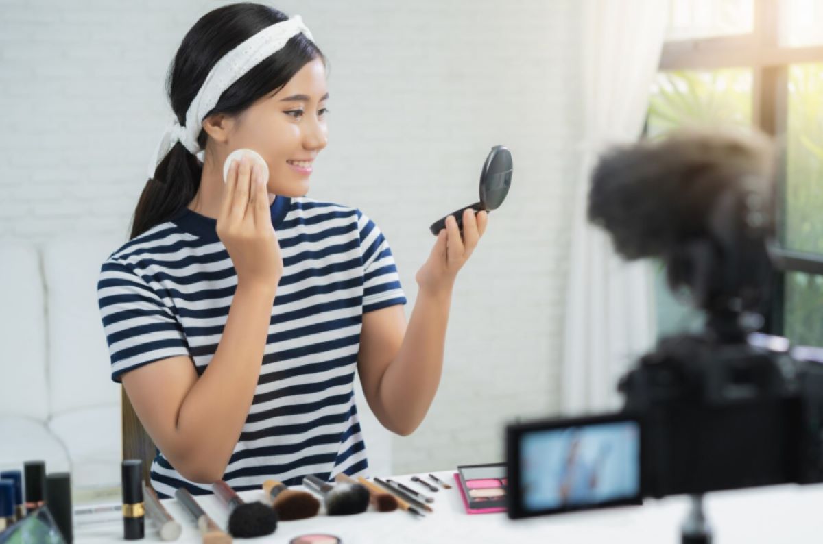 Buy or Bye, Riview Cushion Under 100 Ribuan yang Viral di TikTok 