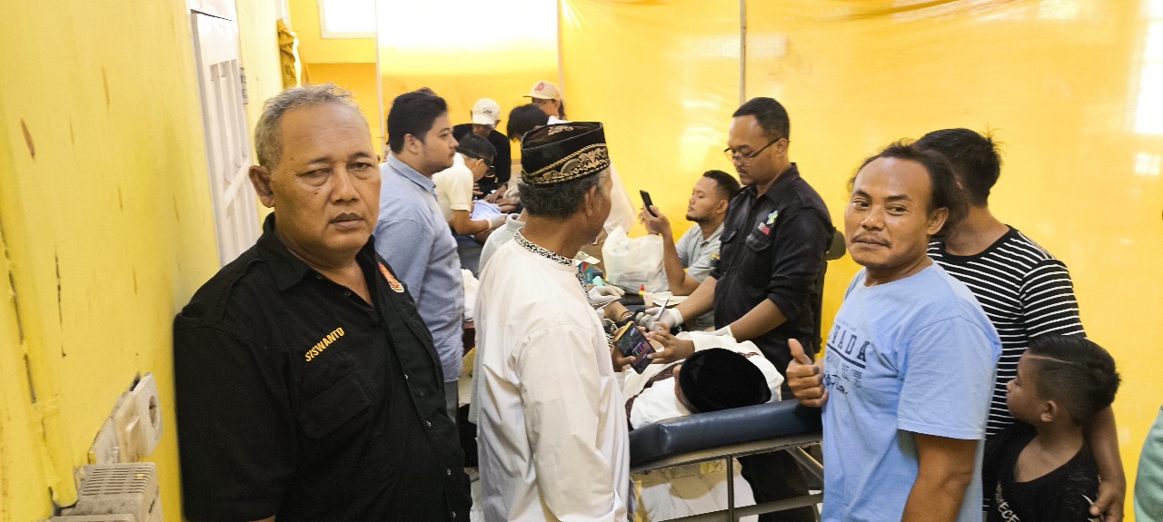 Peringati HUT Pertama, Laskar Alas Roban Gelar Sunatan Massal dan Pemeriksaan Kesehatan Gratis