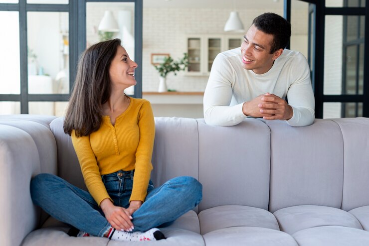 6 Cara Menciptakan Komunikasi Efektif dengan Pasangan, Jaga Hubunganmu dari Berbagai Persoalan